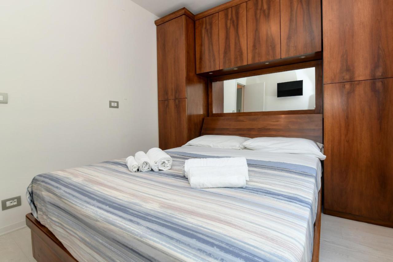 My Desenzano Holiday Apartment Desenzano del Garda Luaran gambar